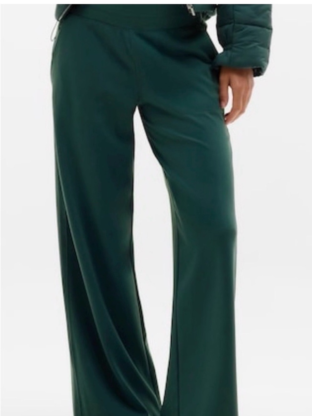 Athleta Venice Wide-Leg Pants in Deep Green
Size Small
NWT